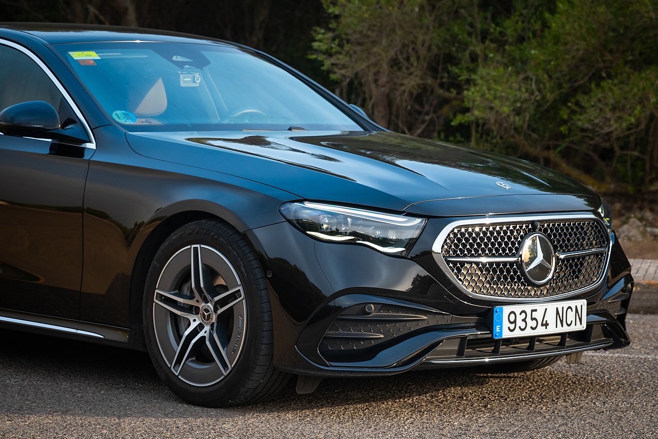 Mercedes Clase E foto 1